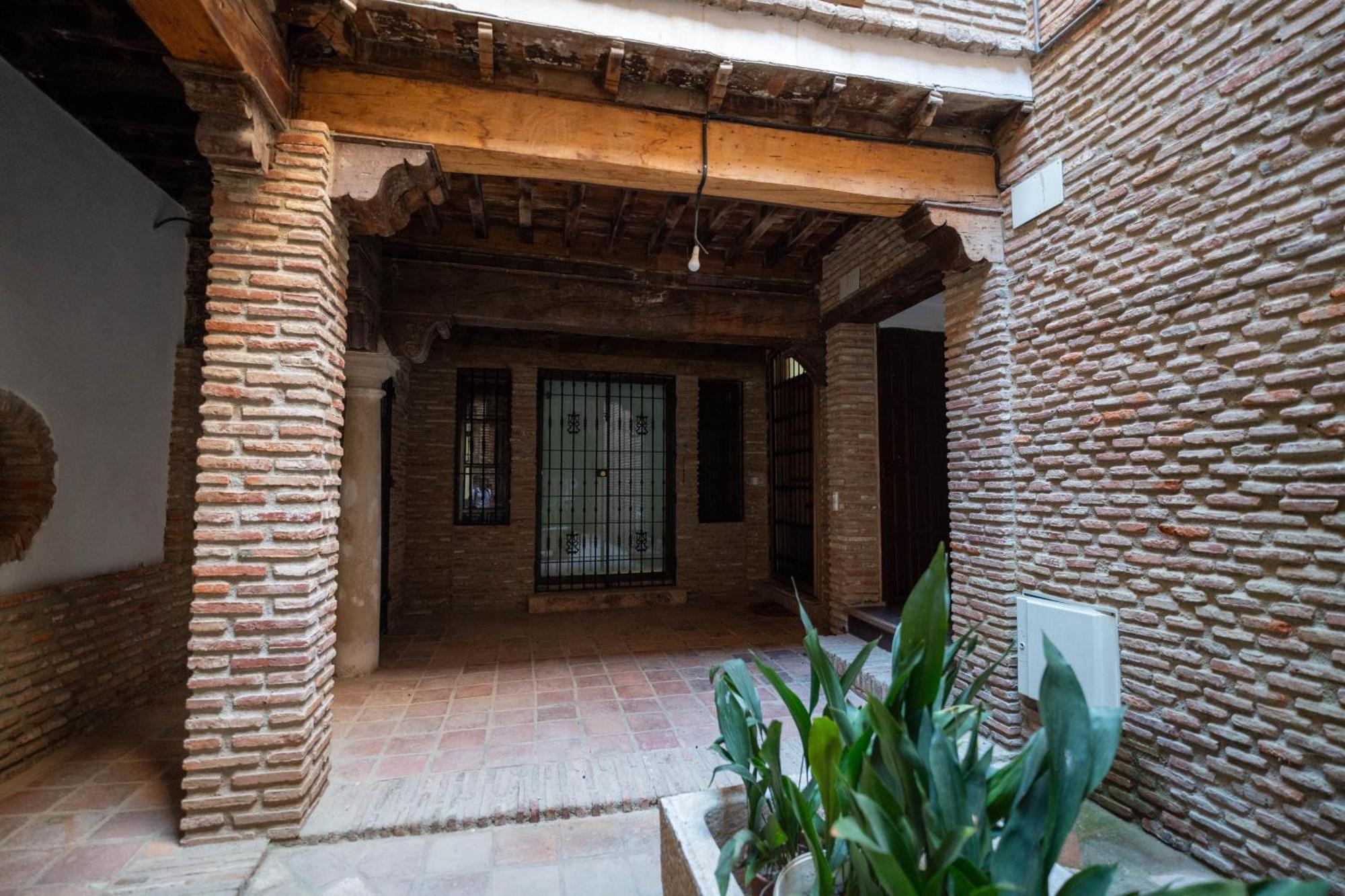 La Fonda De La Calle Ancha Гвадикс Экстерьер фото